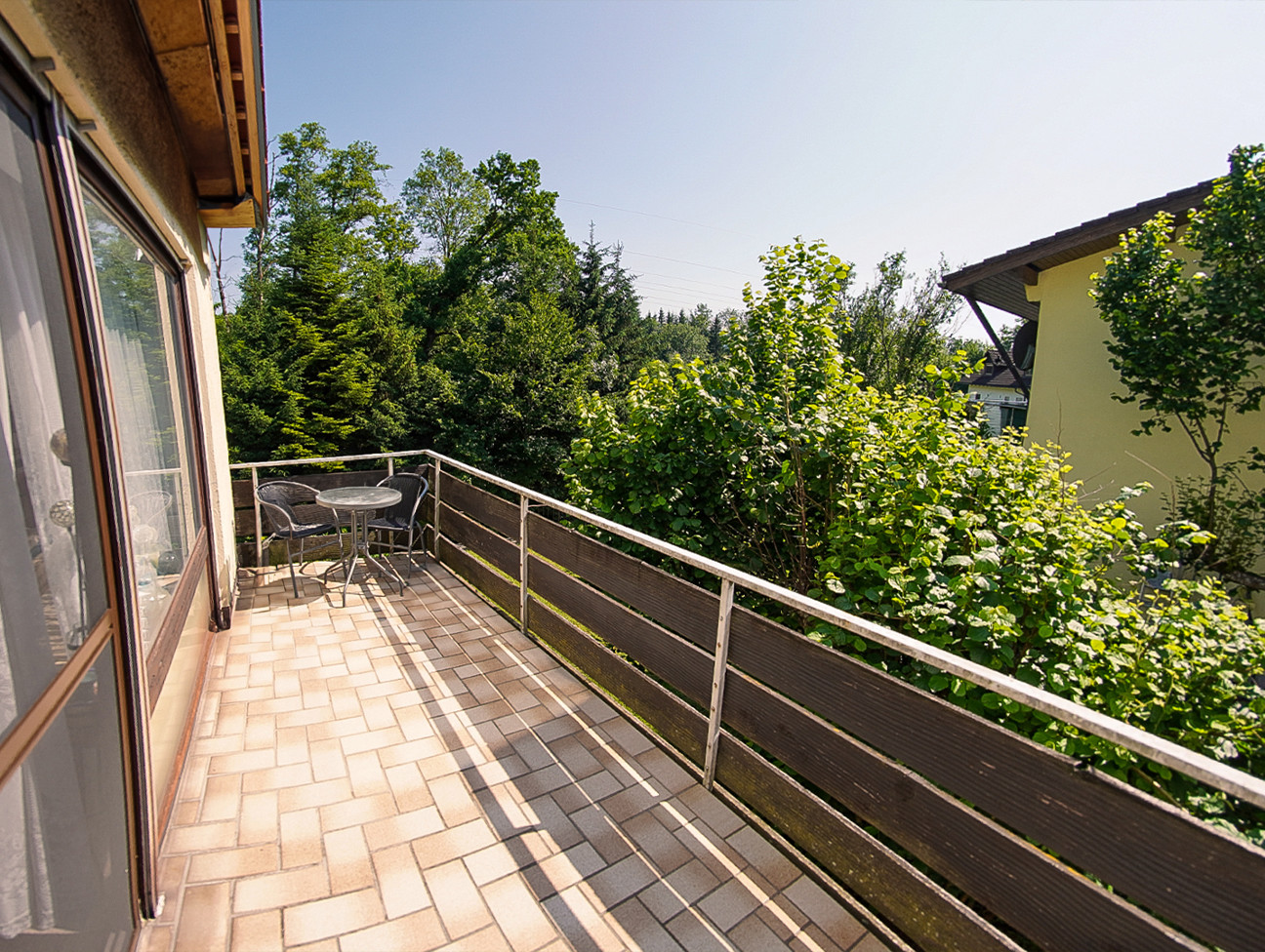 Größer Süd-West Balkon