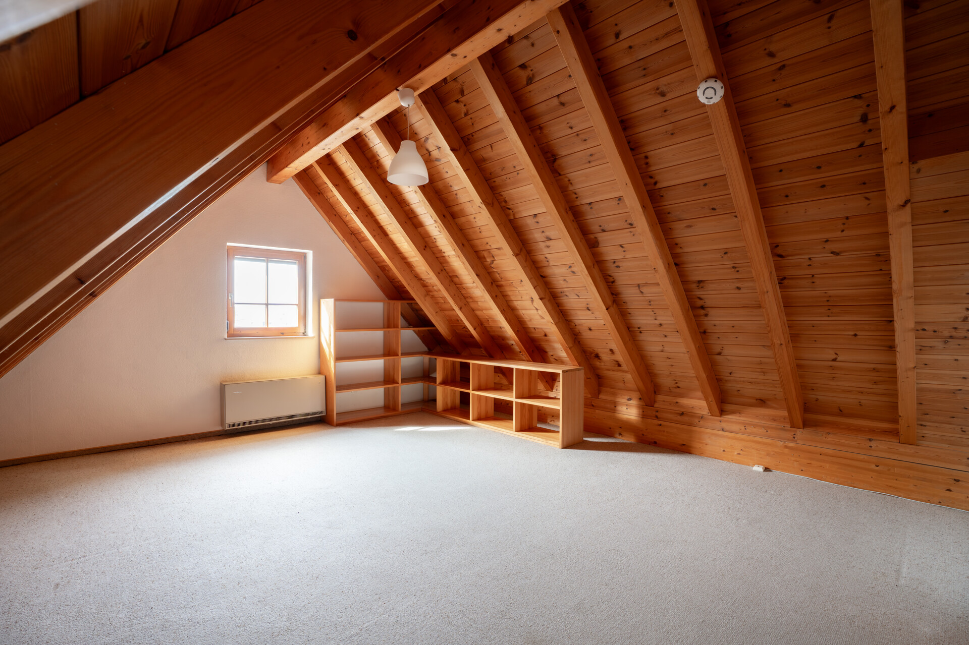 4. Zimmer im ausgebauten DG 4. Zimmer im ausgebauten DG