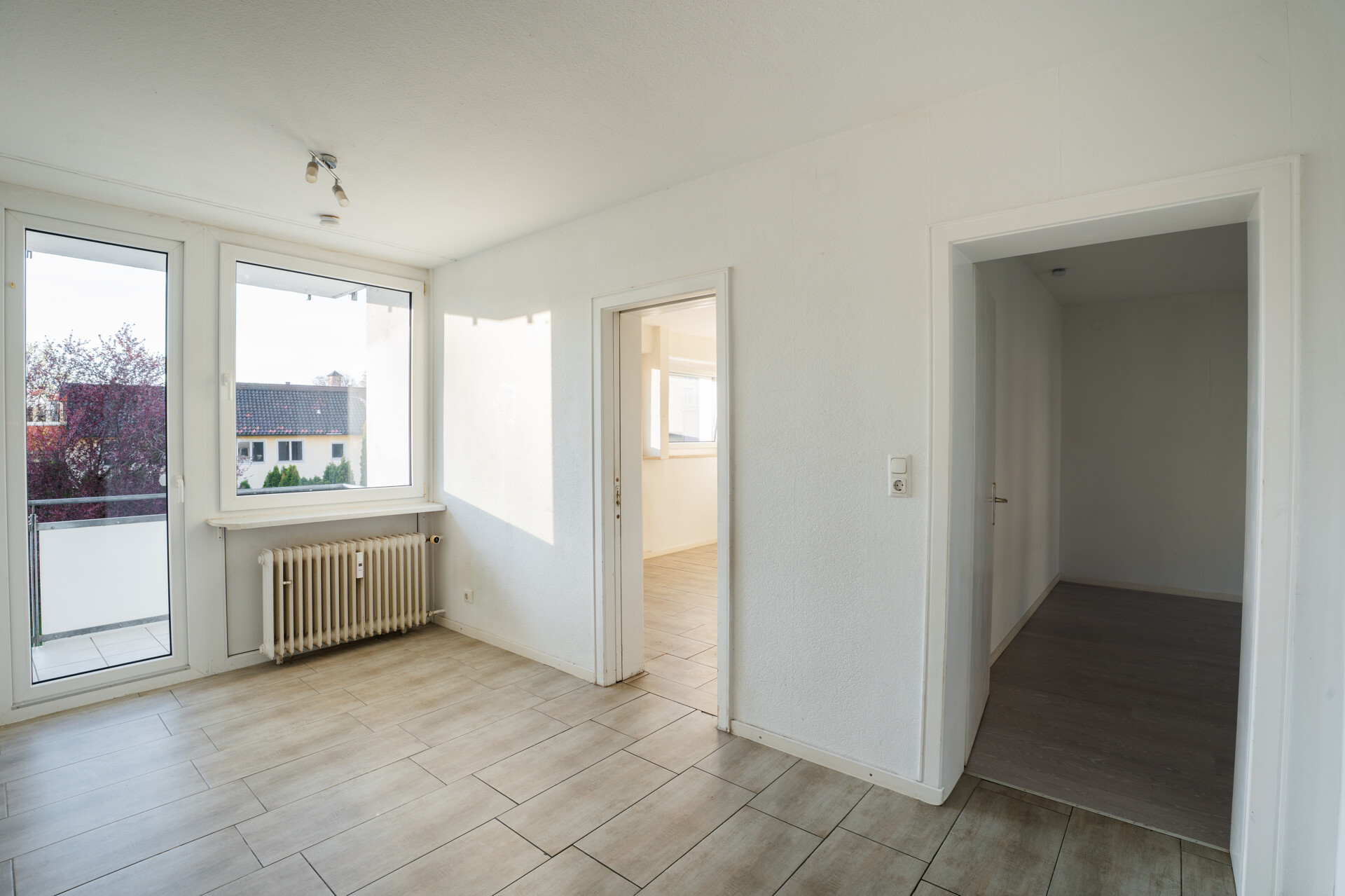 Essbereich- und Nordwest-Balkon Essbereich- und Nordwest-Balkon