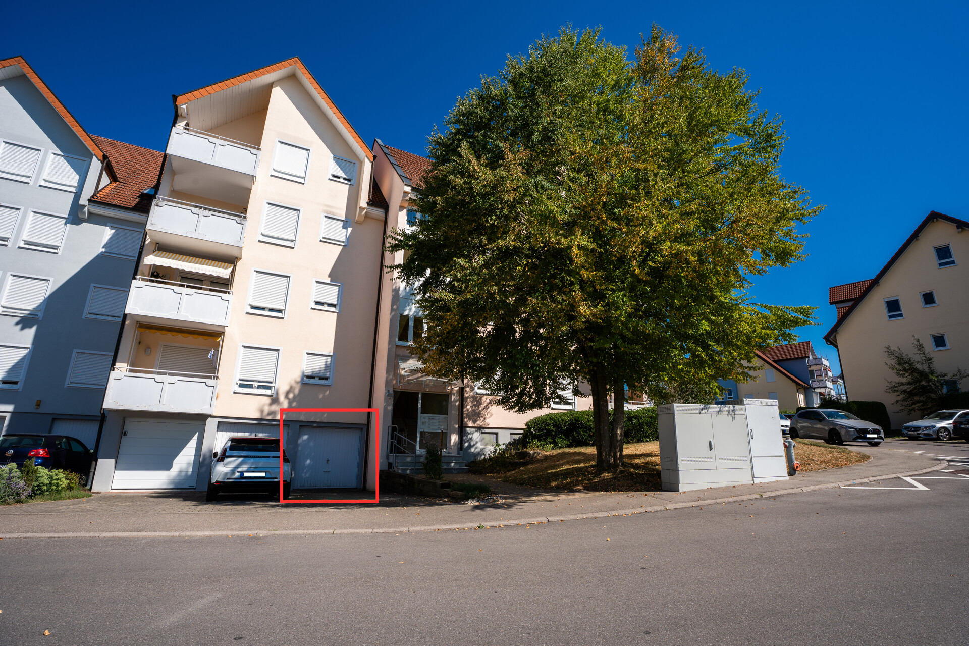 Außenansicht_Garage