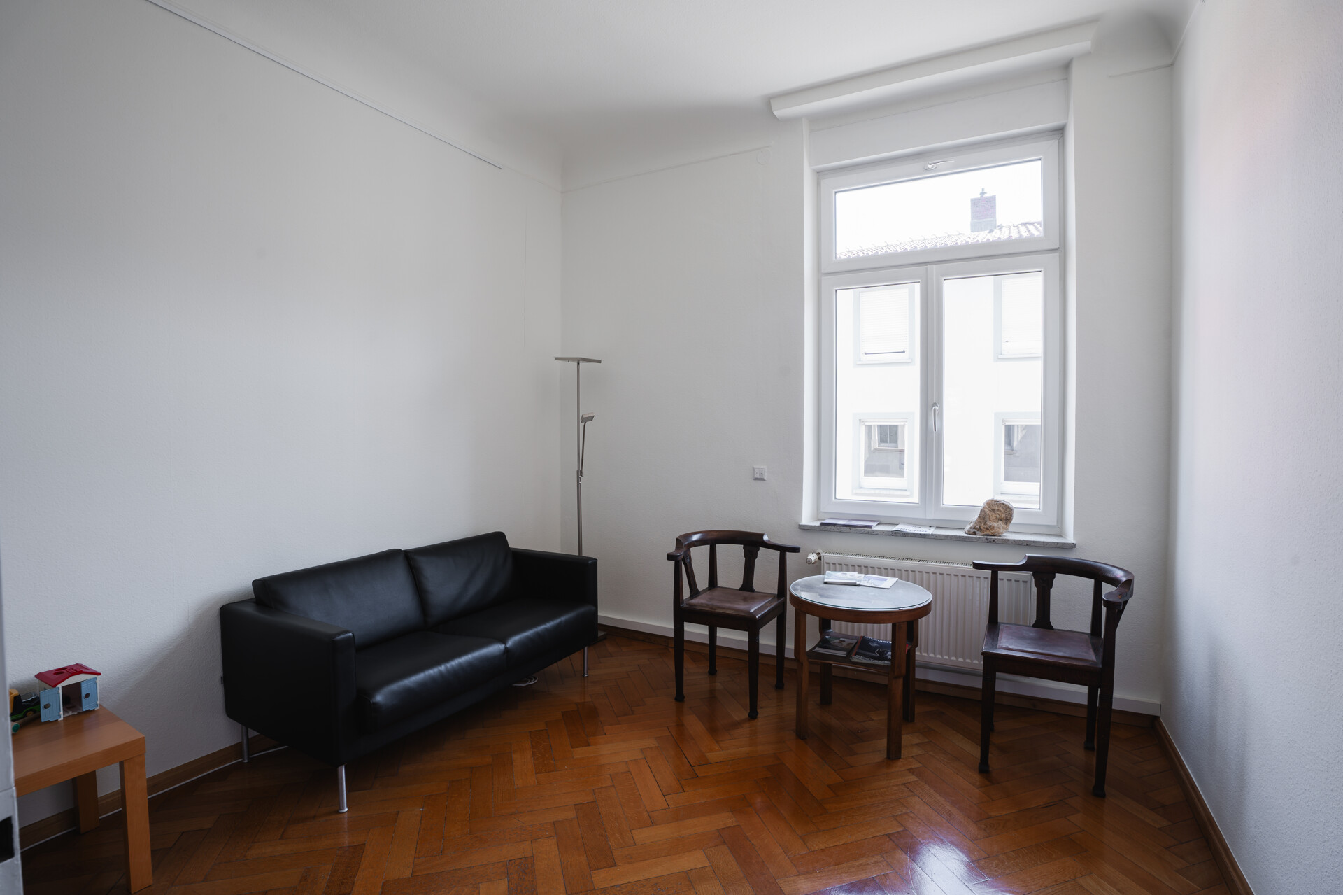 Wartezimmer_1.OG Wartezimmer_1.OG